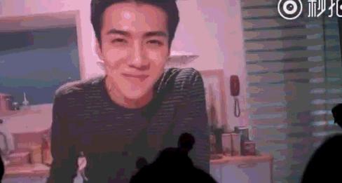 exo三巡letoutthebeast,exo三巡名场面控场完整版