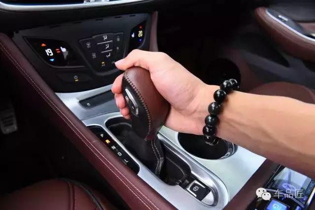 别克envision昂科威1.5t2015款,别克昂科威envision2.0t蓝色