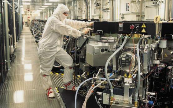 海信100l5g4k激光电视机测评,骨灰级电视机