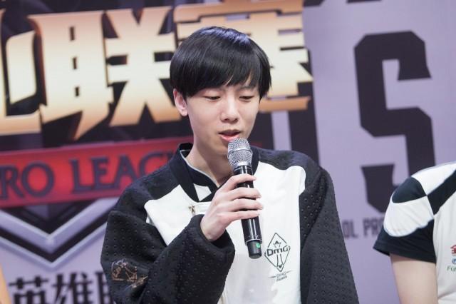 从默默无闻到一鸣惊人,从默默无闻到一鸣惊人的历史人物