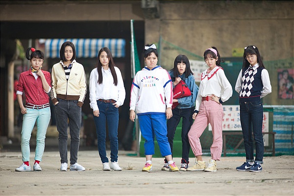 阳光姐妹淘人生就是一场戏,阳光姐妹淘理想与现实