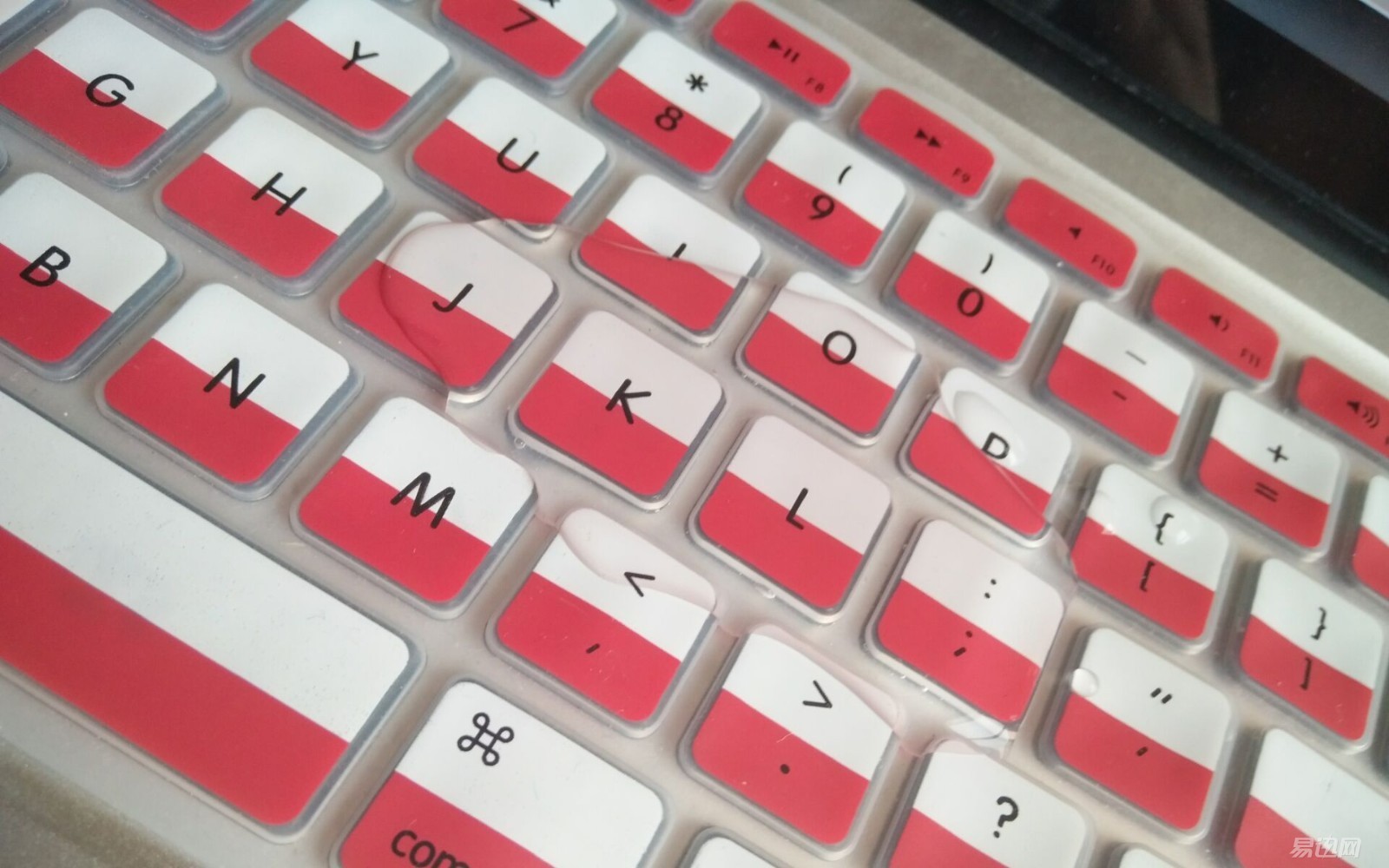 笔记本电脑要贴保护膜么,笔记本电脑防尘