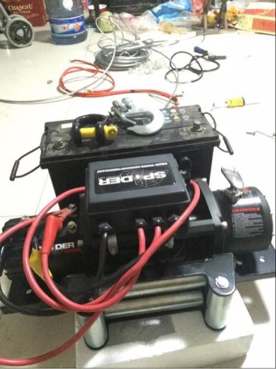 骑着摩托车去野钓,骑电动摩托车去钓鱼