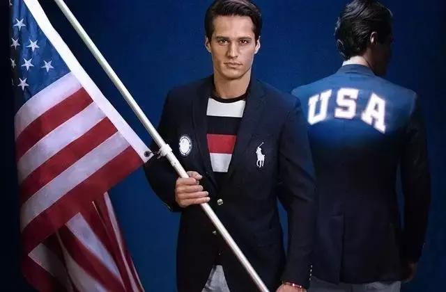 奥运队服,奥运国旗披身