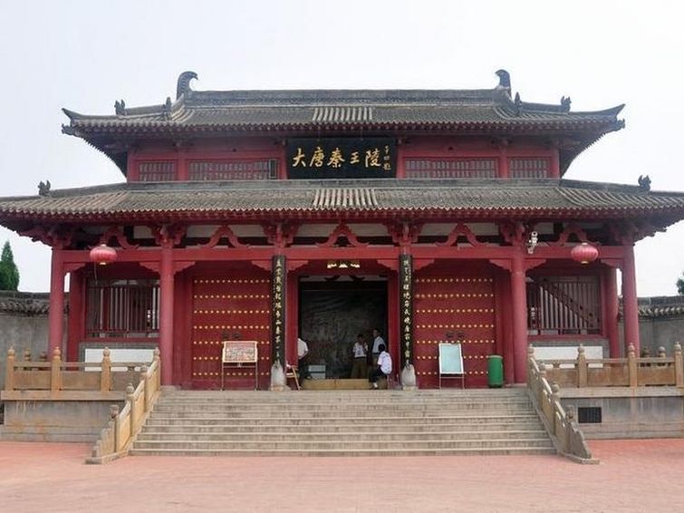 宝鸡有什么好玩的地方求推荐,宝鸡有什么好吃的