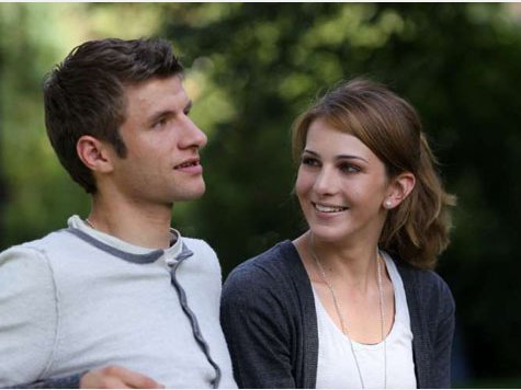 七夕策划：只愿君心似我心-足坛10大“终成眷属”