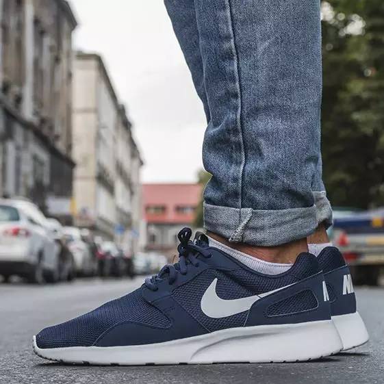 脚感好的小众鞋款,盘点又好看又冷门的潮鞋