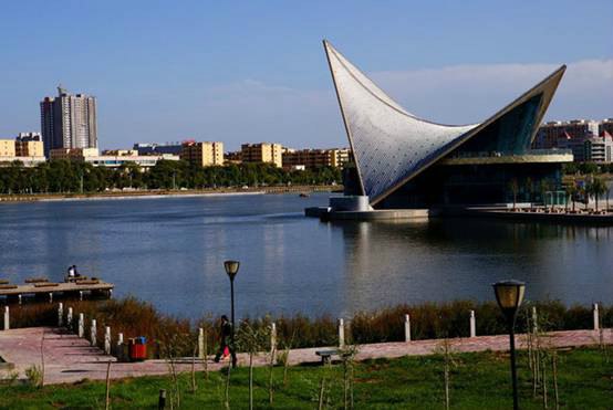 超多美图慎入！开神车，走丝路，这些不可思议的美景就在中国！