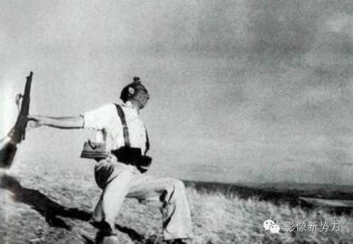 硝烟炮火中的记录者，罗伯特卡帕