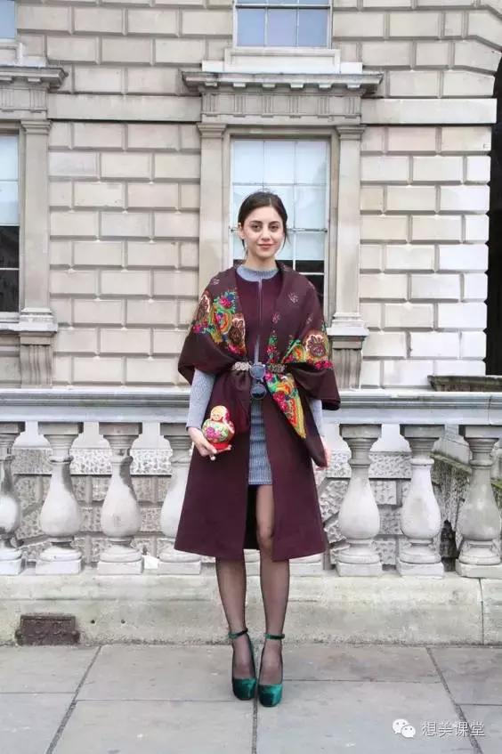 让我们看看这些小众的时尚圈的网红脸，宝宝也想这么火的大红大紫