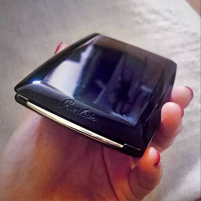 最好用的散粉粉饼,粉饼散粉推荐干皮肤