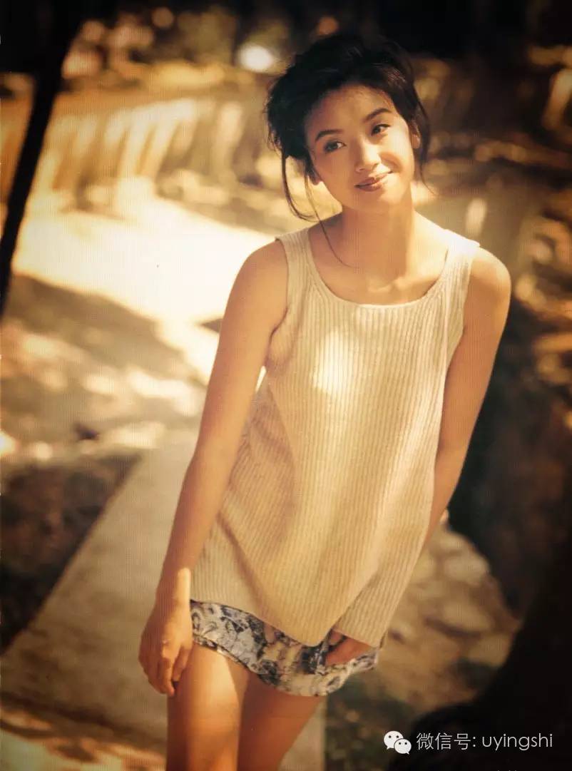 大二做华仔女主角，演小龙女却被嫌弃，曾红遍韩国，今低调不见踪