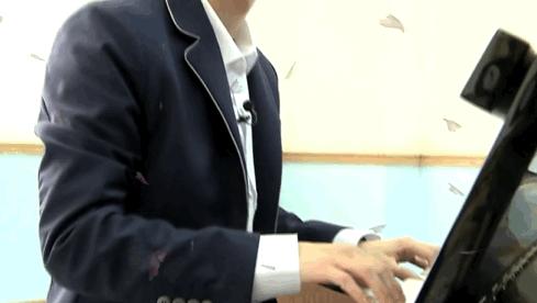 鹿晗喜欢的足球明星,鹿晗篮球球技