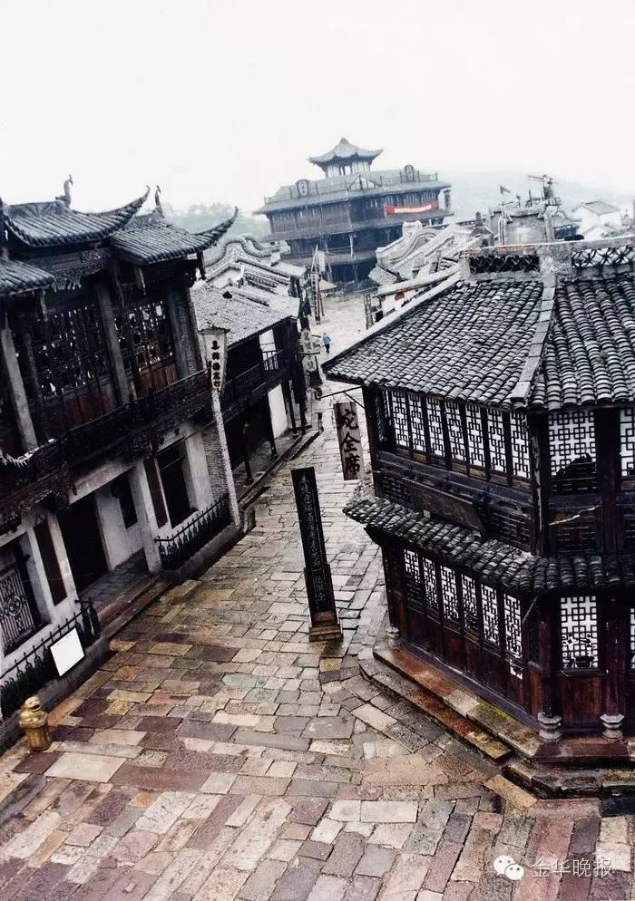 金华人的傲娇：快来测测你的身价值多少，小编邀你免费游横店