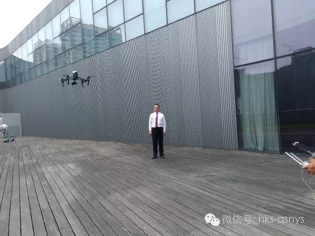 看这里!哇咔咔《南山区形象宣传片》之友情出演篇