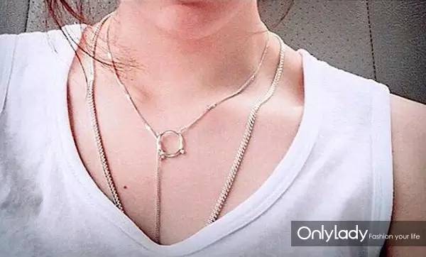 韩剧女主角同款耳坠,韩剧中的珠宝首饰