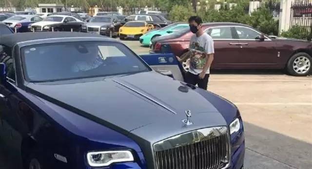 王思聪买不了的车,王思聪都买不起的奔驰