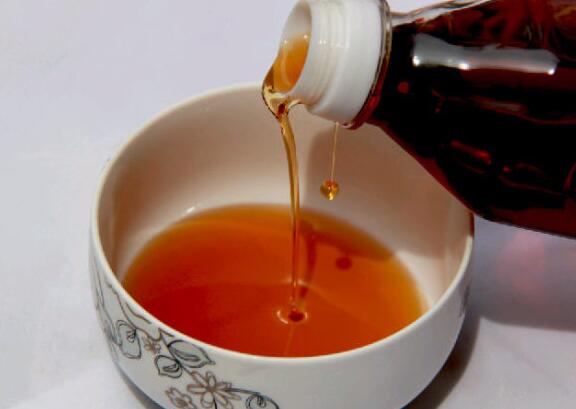 香油能解毒、通肠润便、增肤色