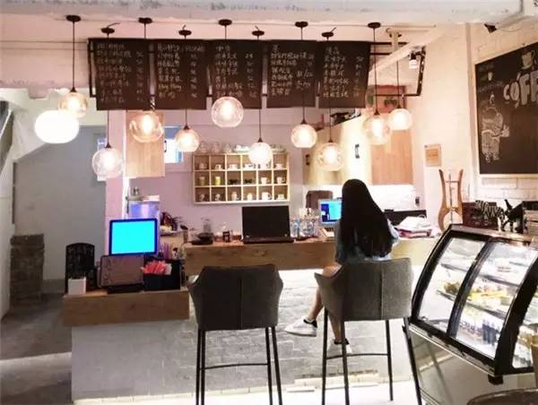 西安钟楼附近四星酒店推荐,西安钟楼附近高档饭店推荐