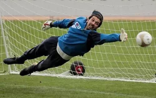 零基础足球的基本动作,足球基本动作入门技巧