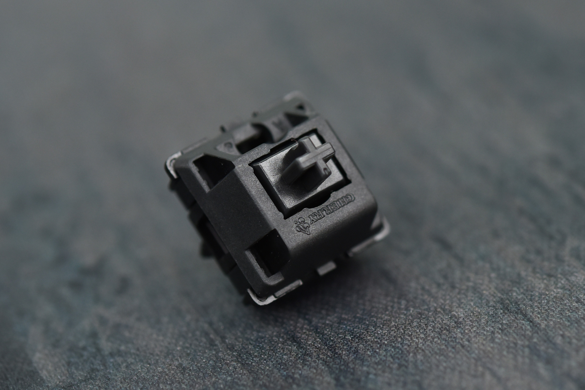 樱桃红轴怎么辨别真假,樱桃轴真假对比