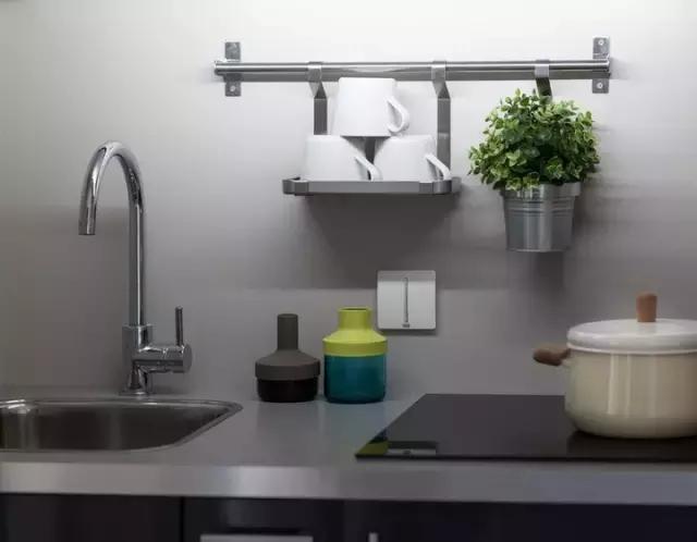 这个年青人造的公寓，让我好想立马住进去！功能太全了！