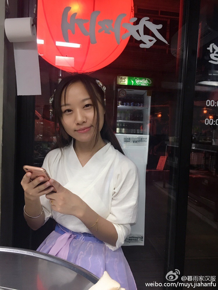 穿着汉服去外国旅游,穿着汉服去旅行