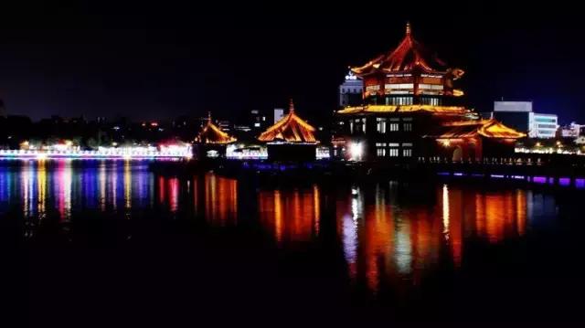 蒙自这座城市美丽吗,蒙自是一个四季皆有景的城市