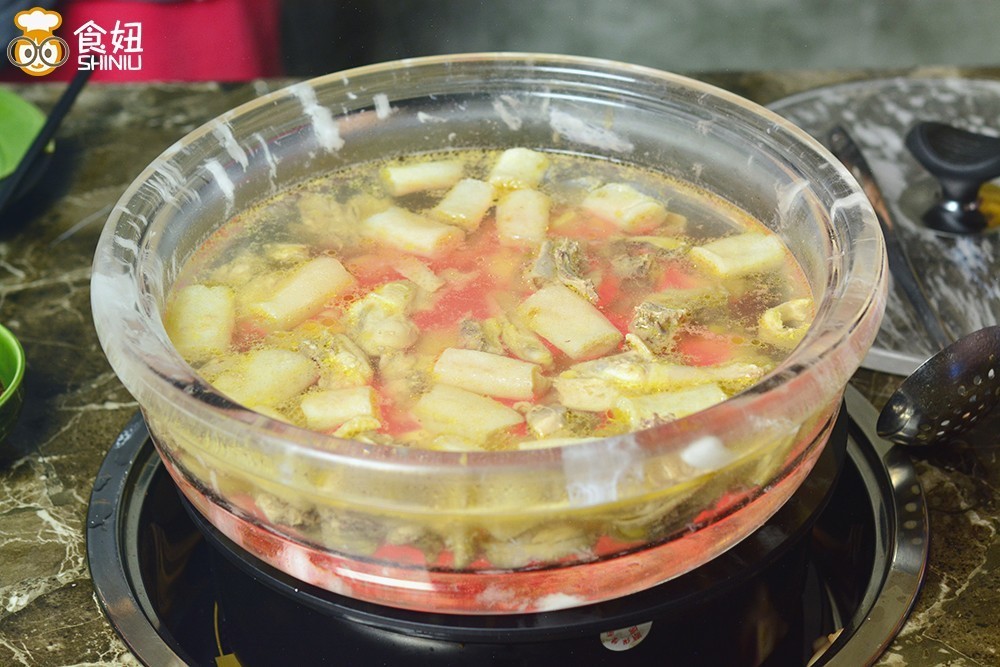 [食妞]锅用水晶的，水用冰泉的，你是什么鸡竟然如此大牌？