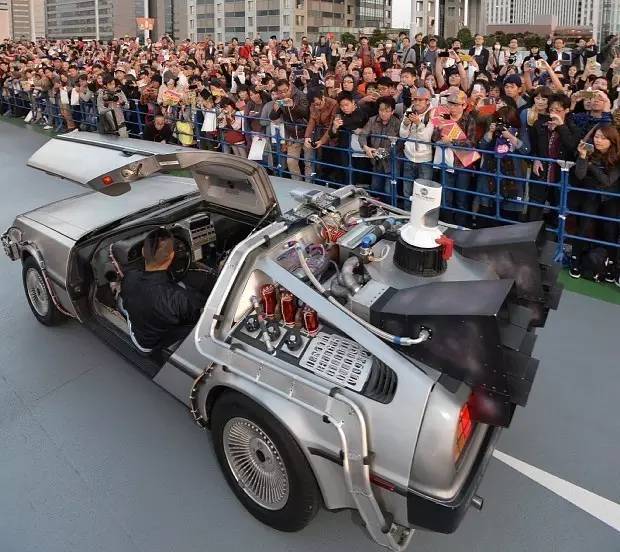 复古鸥翼门最便宜的车,最具性价比的鸥翼门汽车