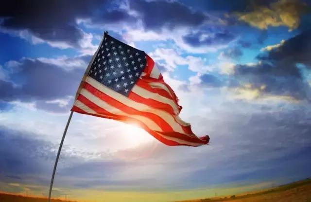 想让孩子去美国念书,想让孩子上大学