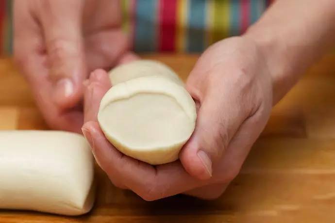 彭州最正宗的军屯锅魁是哪家,彭州正宗军屯锅魁配方