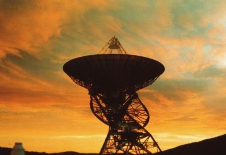 “主动搜寻地外文明”计划：一封可能好奇害死猫的温馨信笺