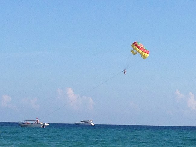 懒人版三亚旅游攻略,海南三亚懒人行租车
