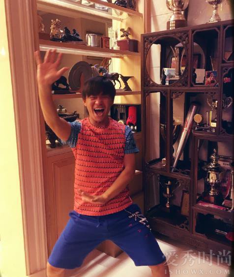 关于王宝强亲子鉴定,王宝强做亲子鉴定后怎样对待孩子