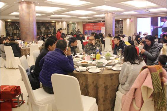 我们从未止步,无锡海岸城携手“微天使公益”新春年会圆满落幕