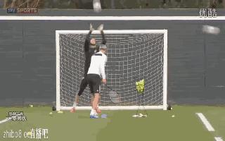 当足球遇上网球:巴萨名宿的侄子竟是皇马死忠