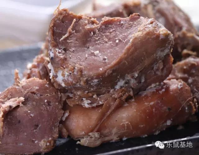 北京的年味渐渐回来了,北漂带回家的年货