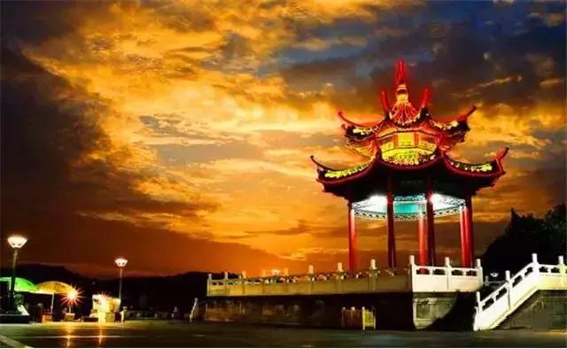 玩起来吧！原来宜昌的夜也可以这么嗨~