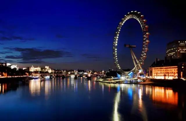 武汉伢做梦都想要的“神奇”电话簿！有了它走遍武汉都不愁！