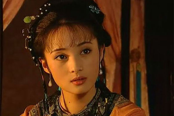 为什么桃花眼那么迷人,一双好看而又内敛的桃花眼