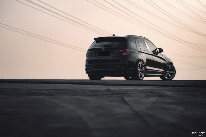 宝马x3曜夜版黑武士落地价,宝马x3黑武士静态体验