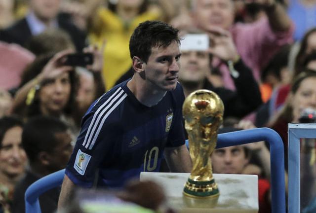 2022瓒崇悆鍗佸ぇ鍌唱鎰熷姩鐬棿,鐩樼偣瓒崇悆鍦轰笂鍗佸ぇ鎰熷姩钀芥唱鐬棿