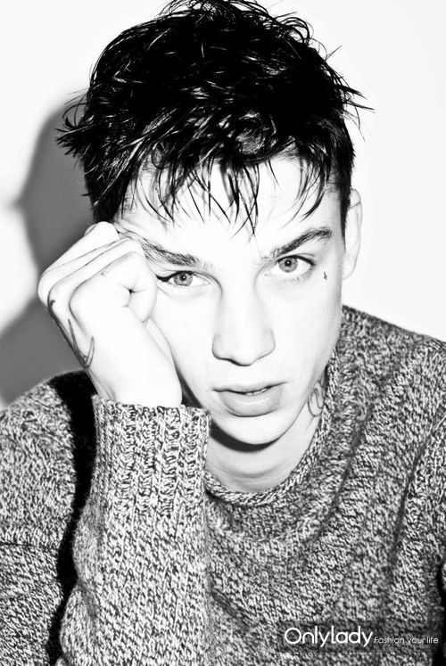 夏日舔屏初恋一般的男孩AshStymest