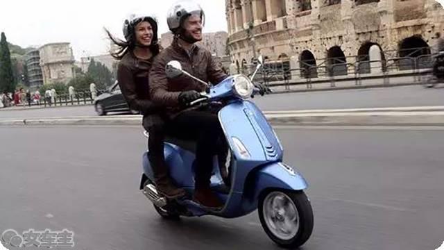 鐖嗘濂崇鍚屾鏉ヨ,濂崇鍚屾鍥剧墖