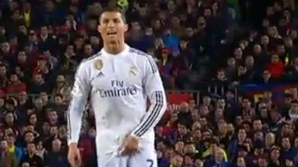 捂裆派龙抓手,足坛“抓鸟”合集