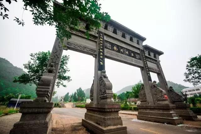 悬泉飞瀑的风景图,悬泉山瀑布在什么地方