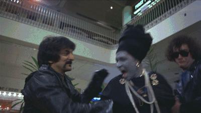 迈克尔杰克逊丧尸舞mv,迈克尔丧尸电影