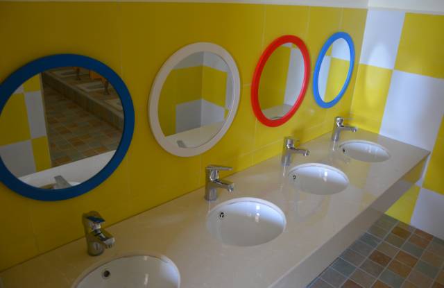 丽江最大幼儿园,丽江幼儿园哪家比较好