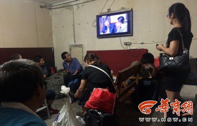 火车站票务咨询电话,火车站售票口卖客车票的靠谱吗